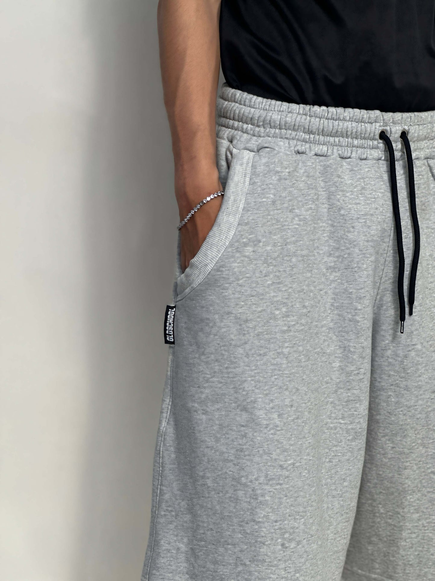 BAGGY SWEAT SHORT