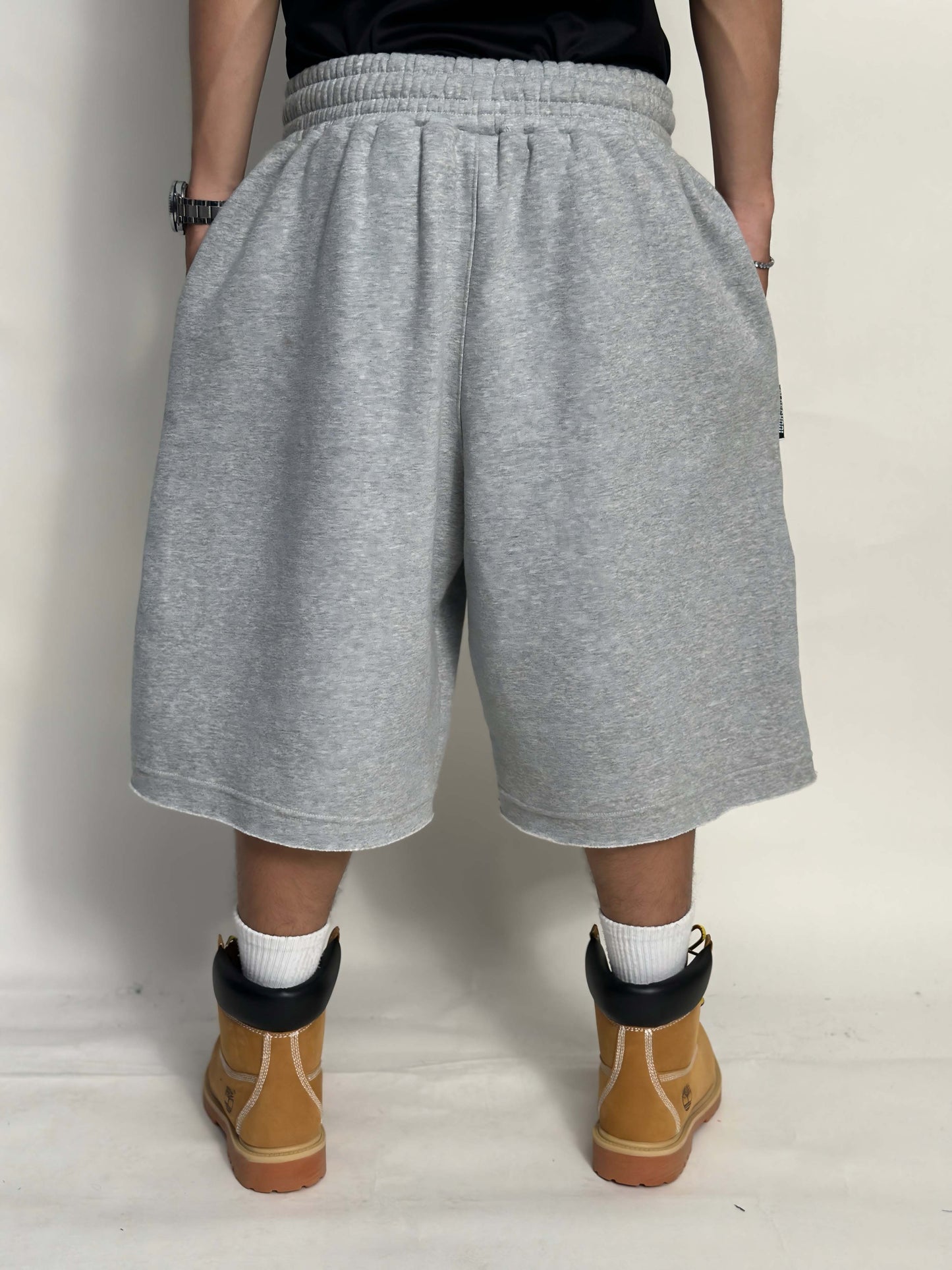 BAGGY SWEAT SHORT