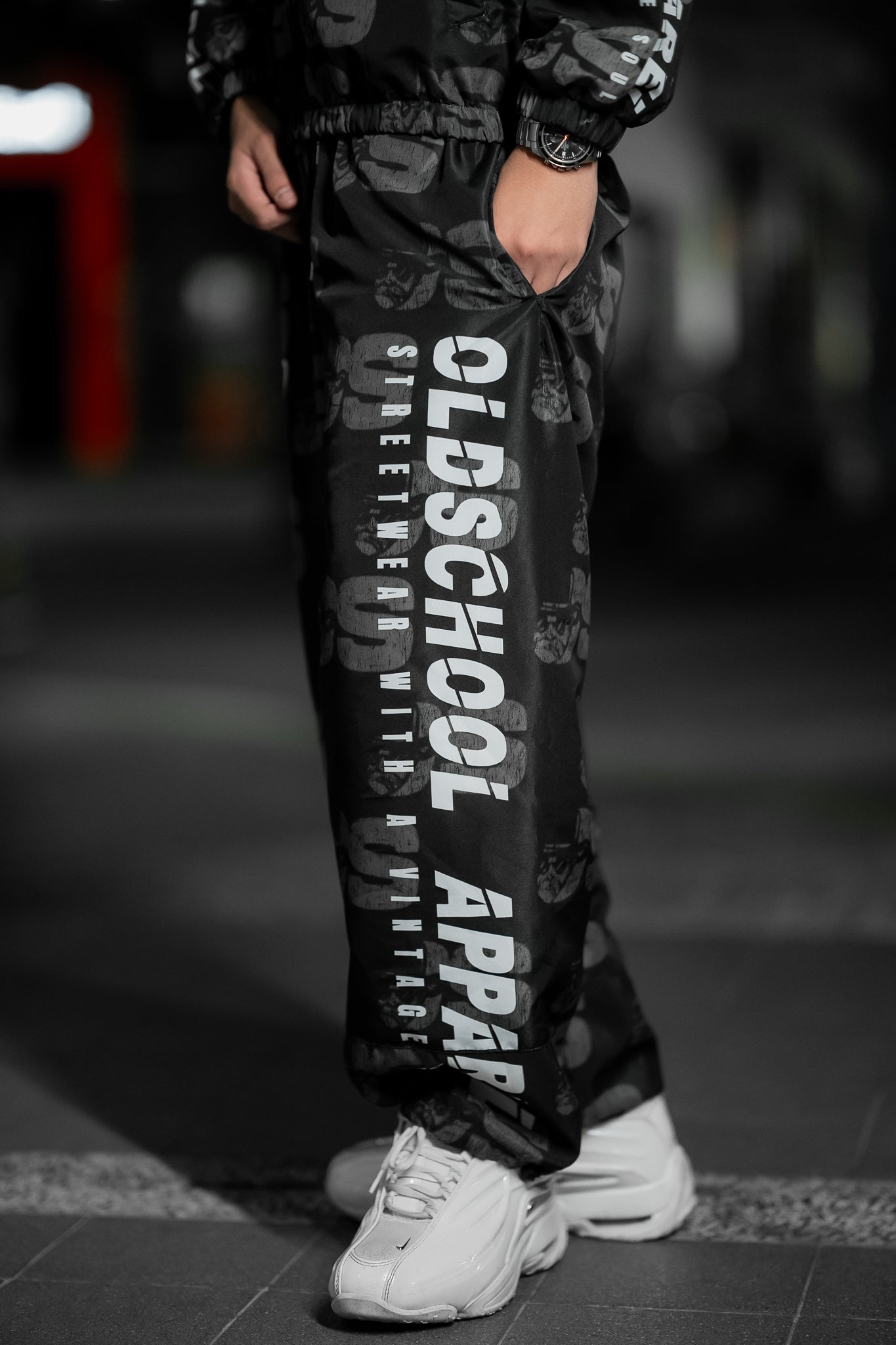 URBAN SHADOW WINDBREAKER (SET)