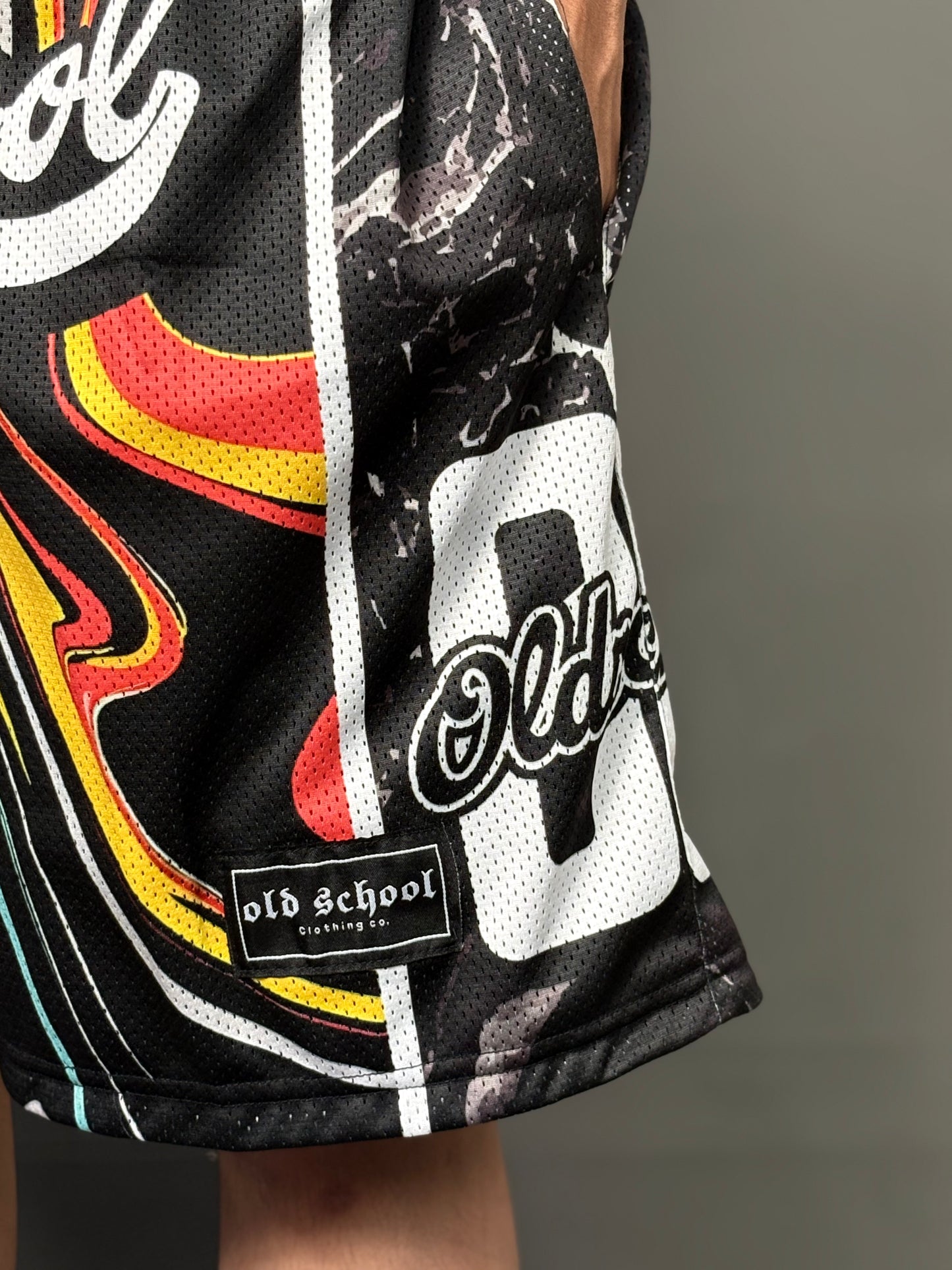 VELOCITY DRIP MESH SHORT