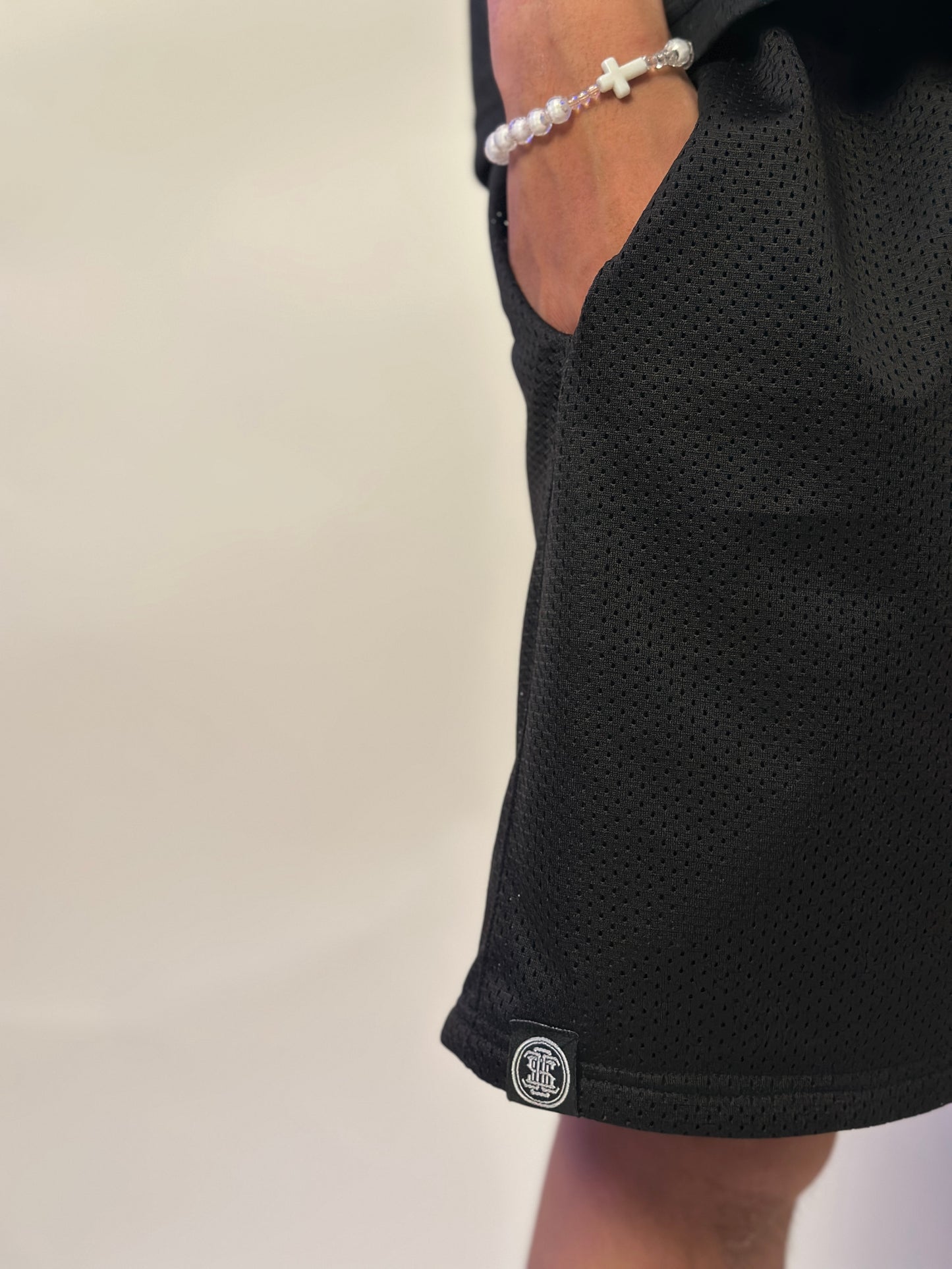 MESH SHORT VERSION 6