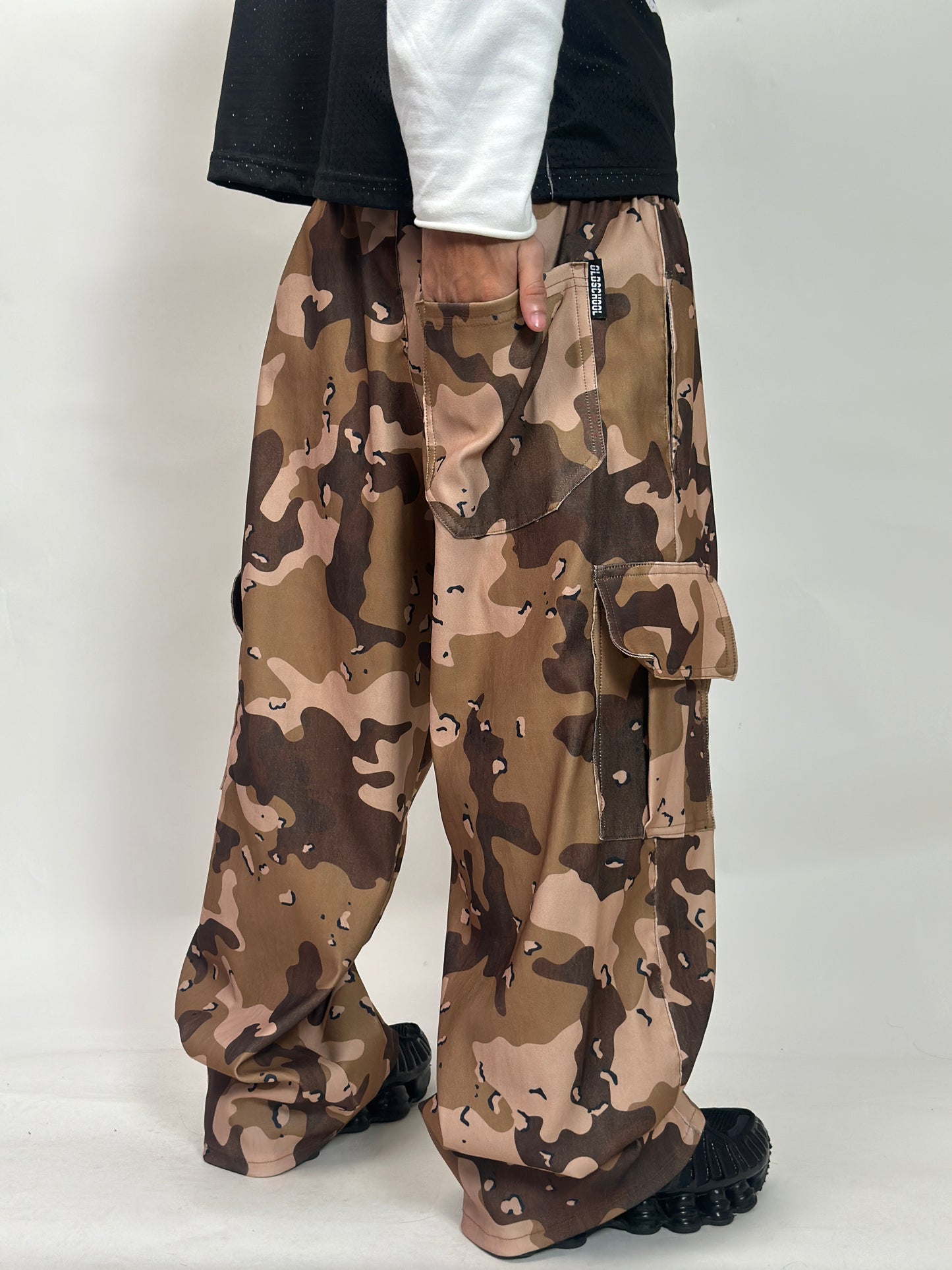 BROWN CAMO CARGO PANTS